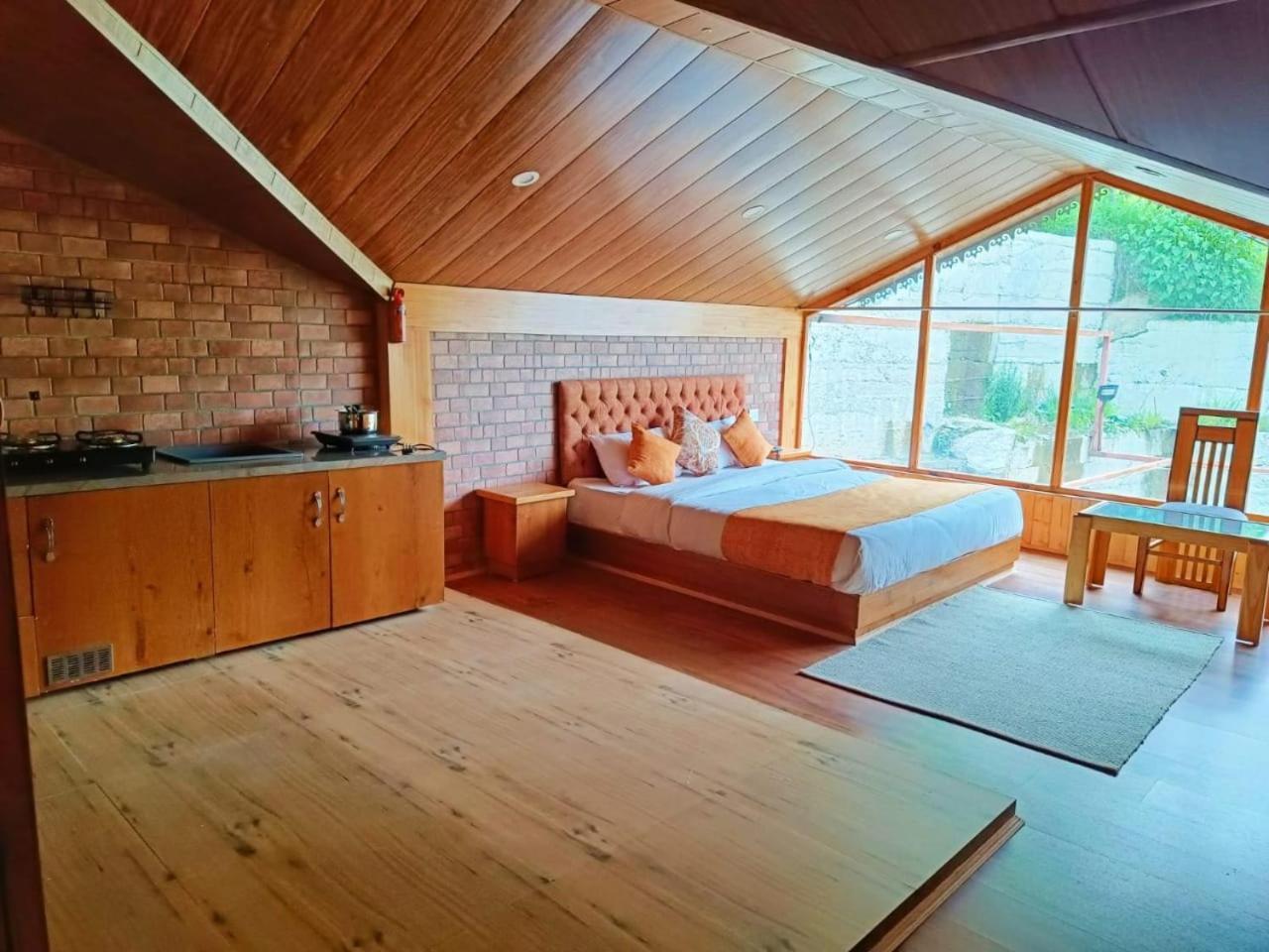 Trimounts-A Boutique Hotel & Wellnes Center In Tirthan Valley Banjār Esterno foto